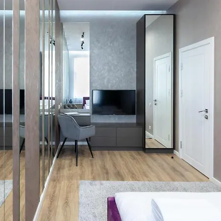 Avangard Park Art Apartment *