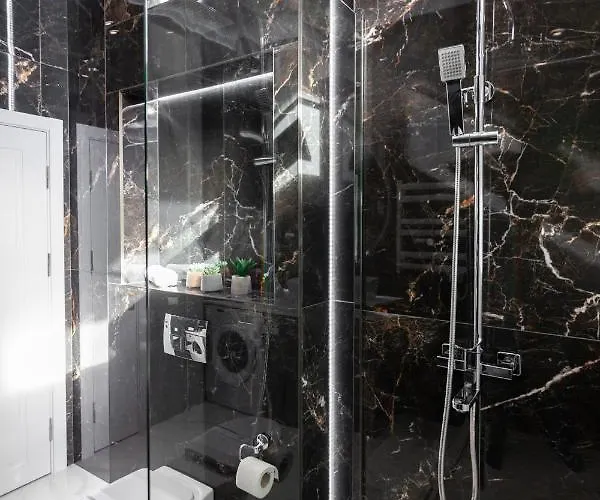 Апартаменты Avangard Park Art